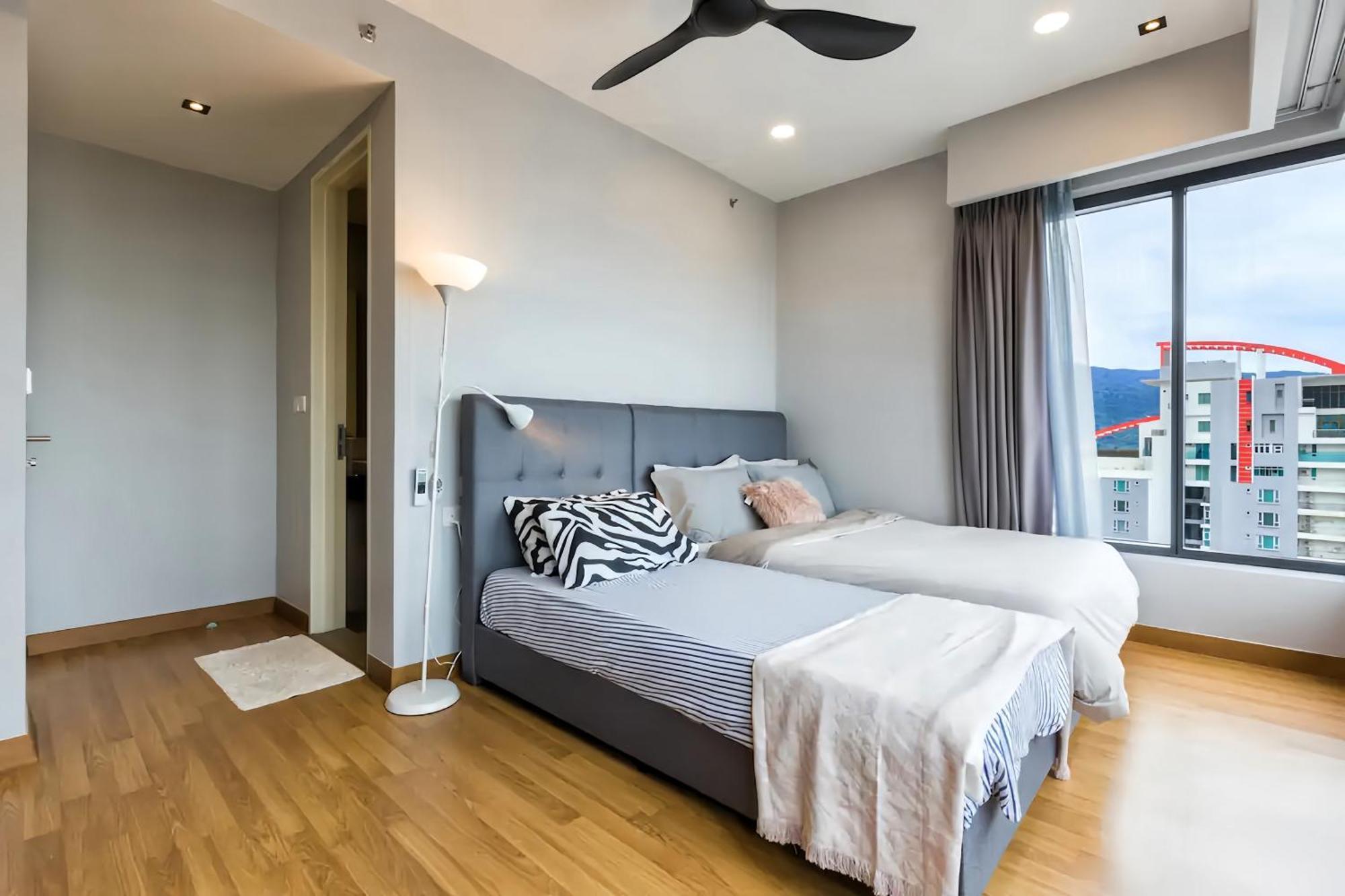 Tropicana 218 Macalister Penang Apartment จอร์จทาวน์ ภายนอก รูปภาพ